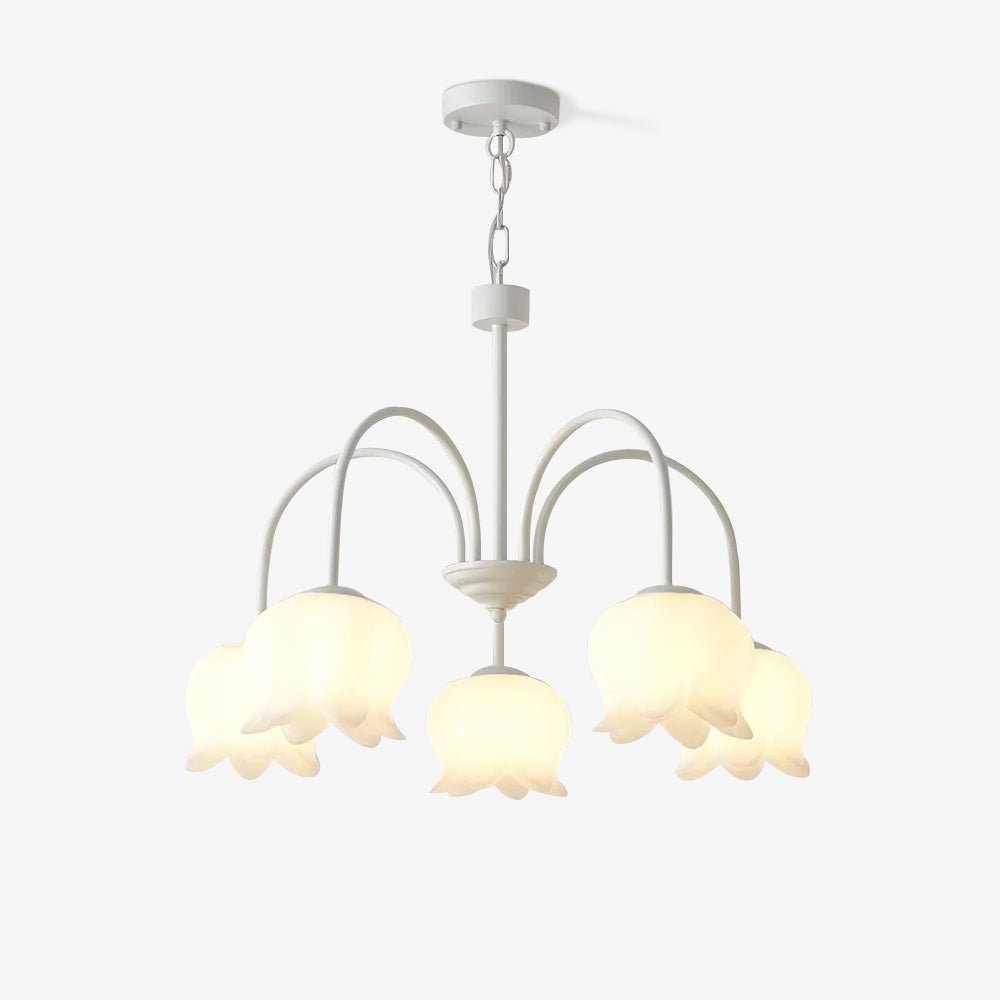 Lustre branco elegante com cúpulas em forma de sino, braços curvos e motivos florais Veleissa