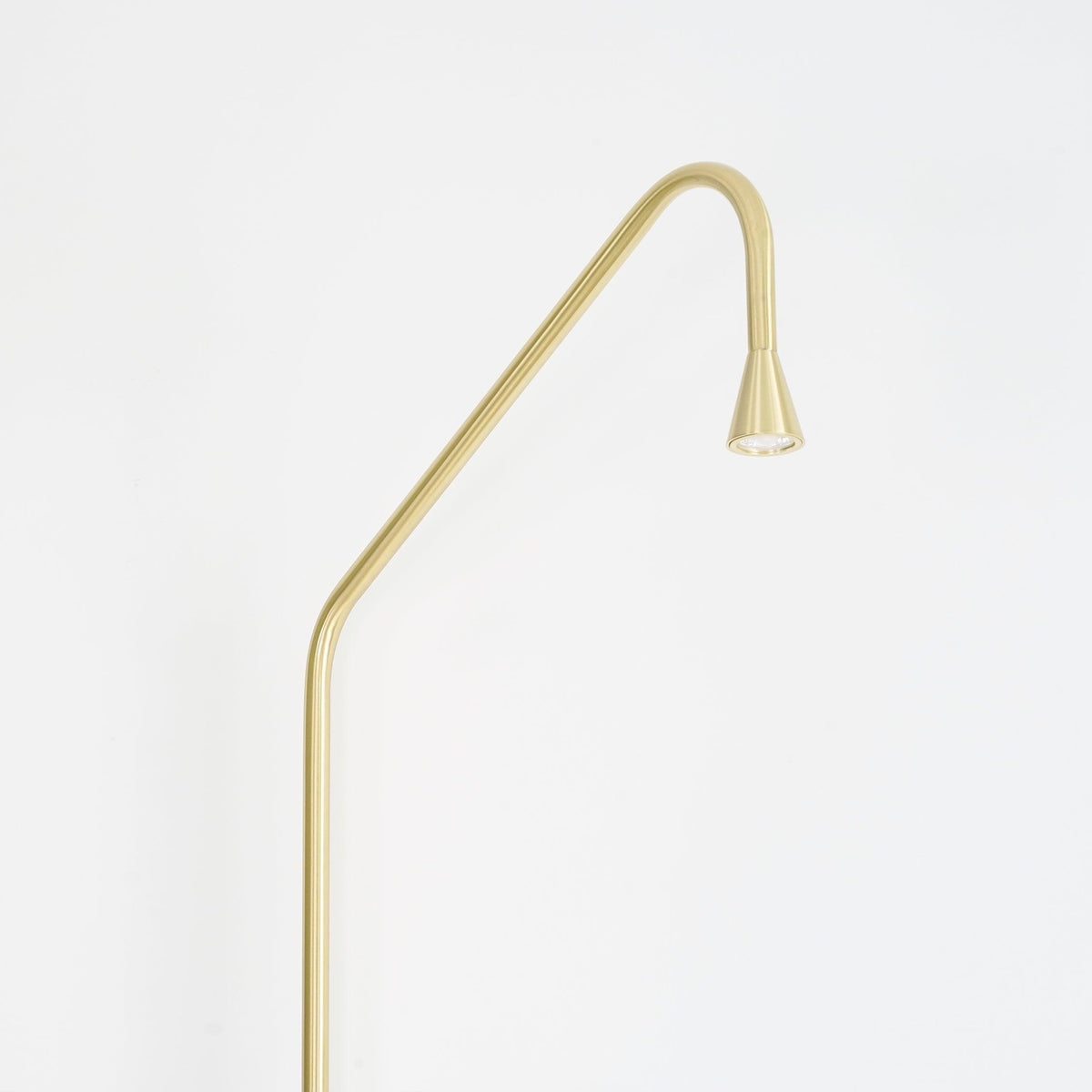 Vesolel-moderni minimalistinen seinävalaisin