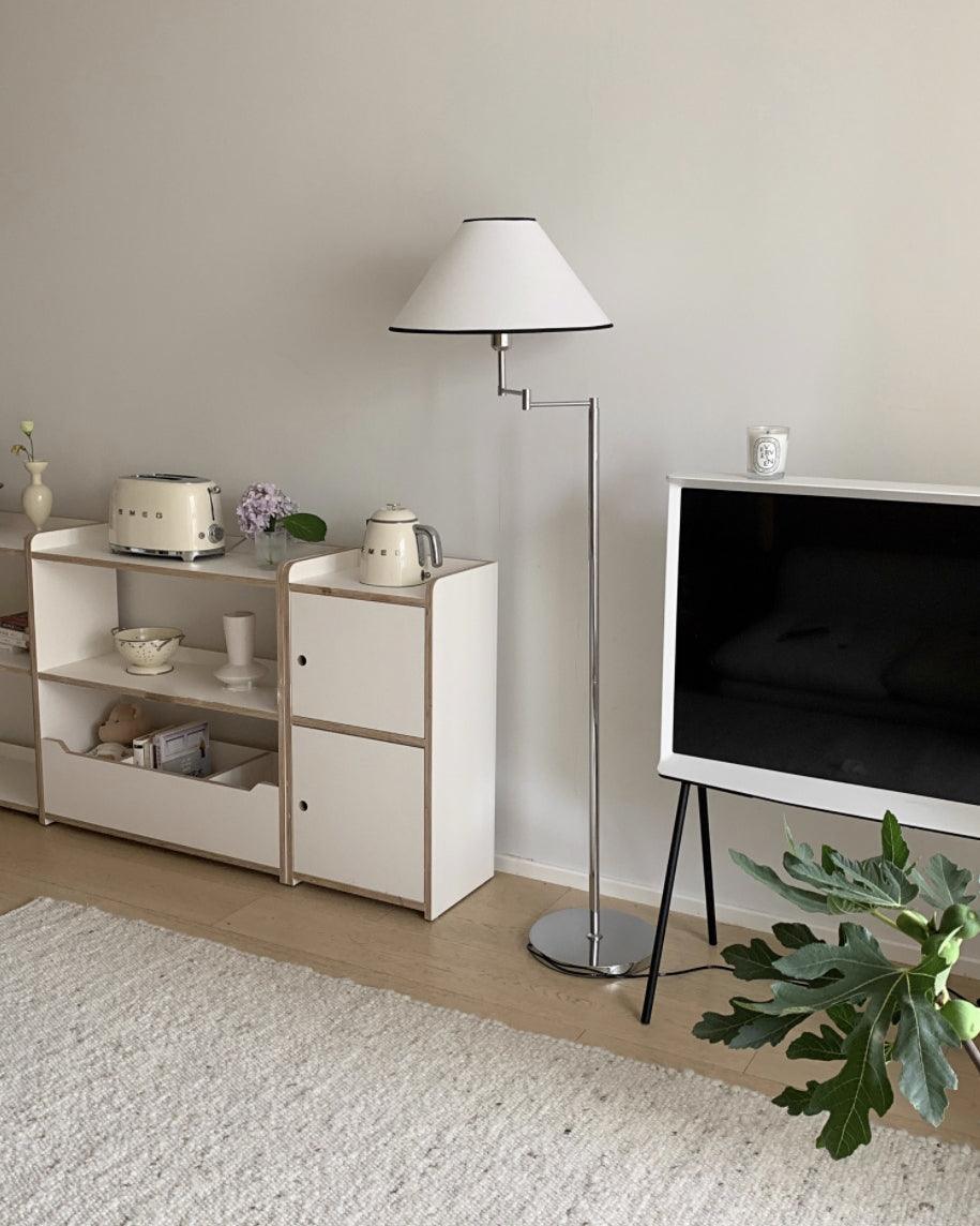 Rivaleria Floor Lamp
