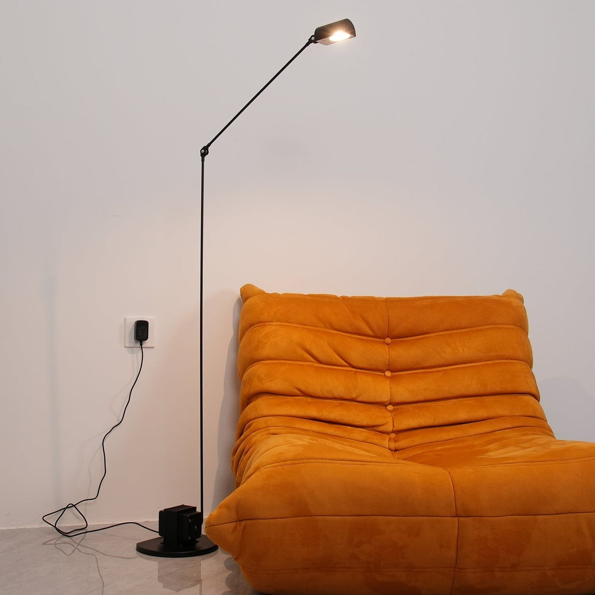 Daphine-gulvlampe
