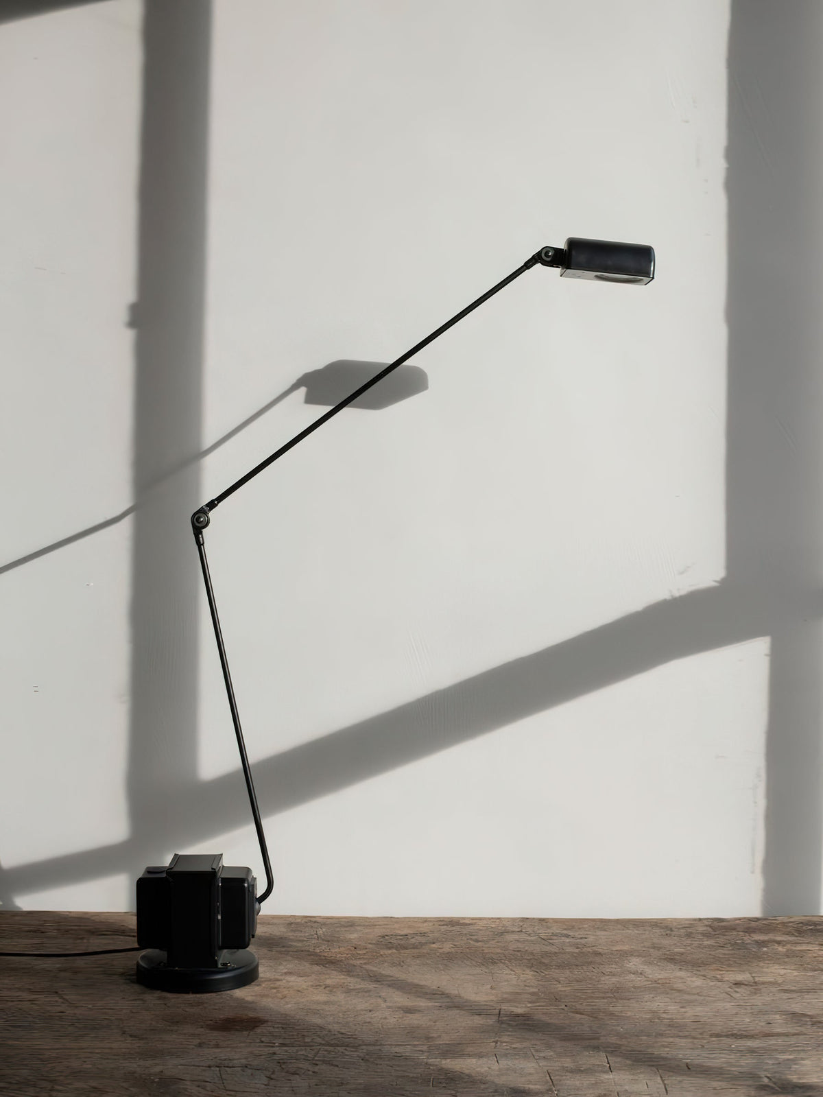 Orvyn minimalistisk bordlampe