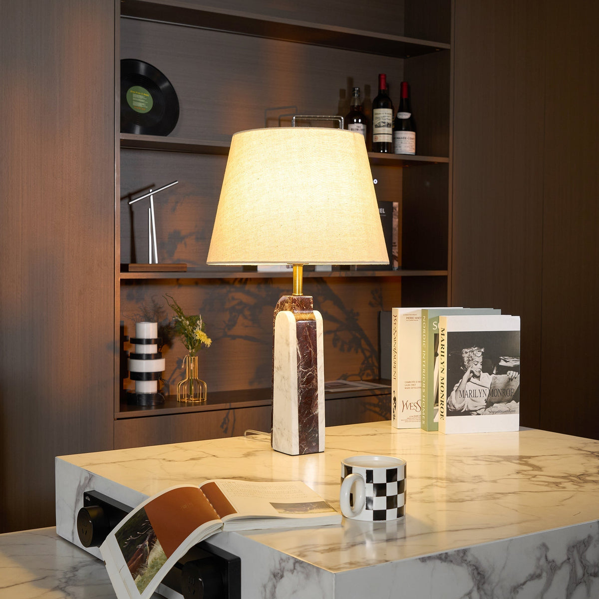 Calivise bordslampa