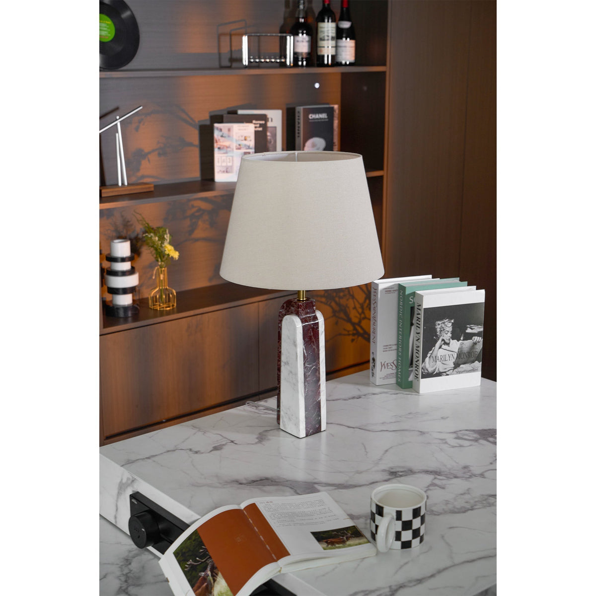 Calivise bordslampa