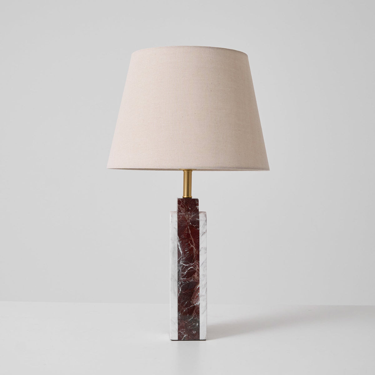 Calivise bordslampa