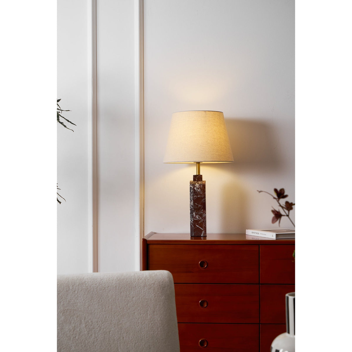 Calivise bordslampa