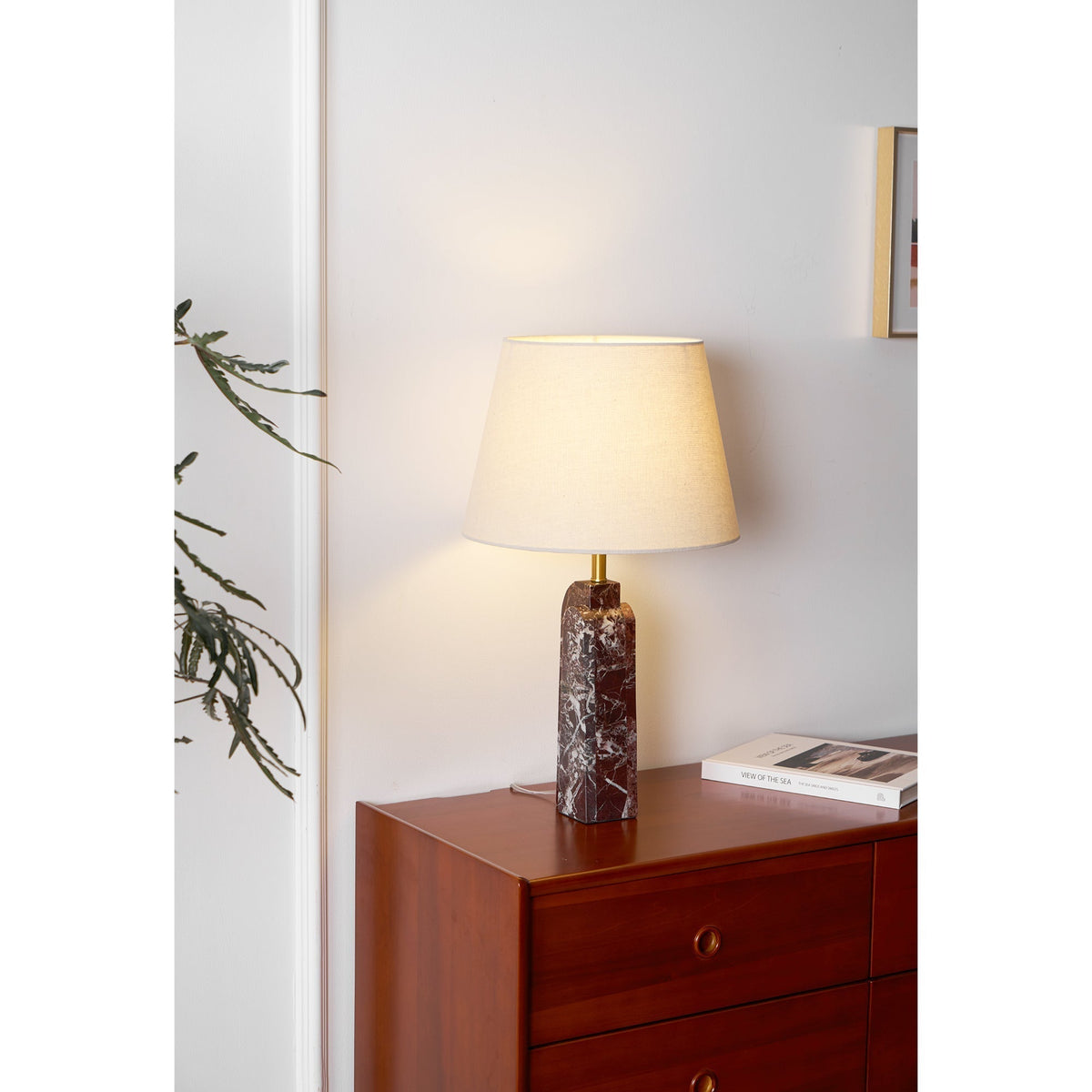 Calivise bordslampa