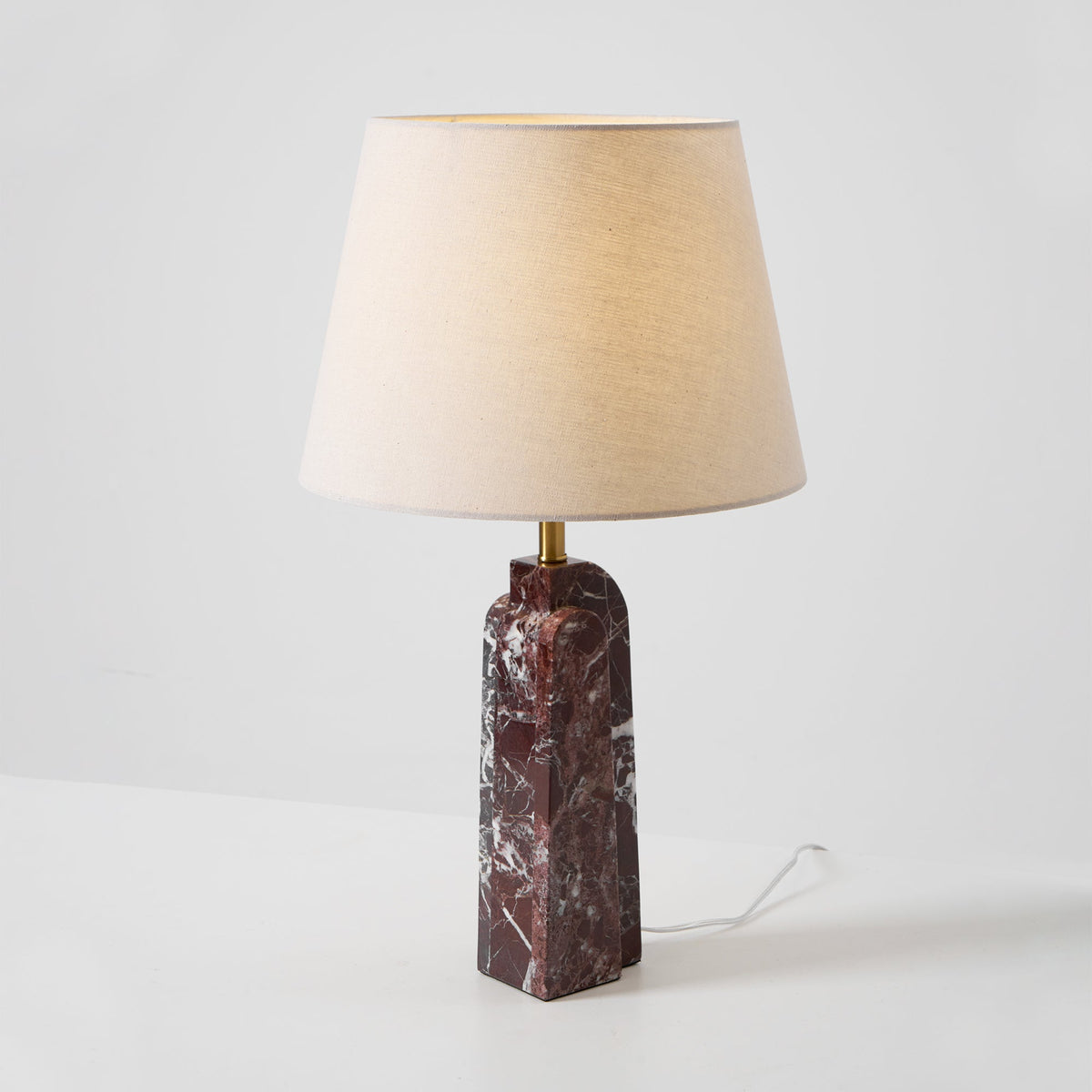 Calivise bordslampa