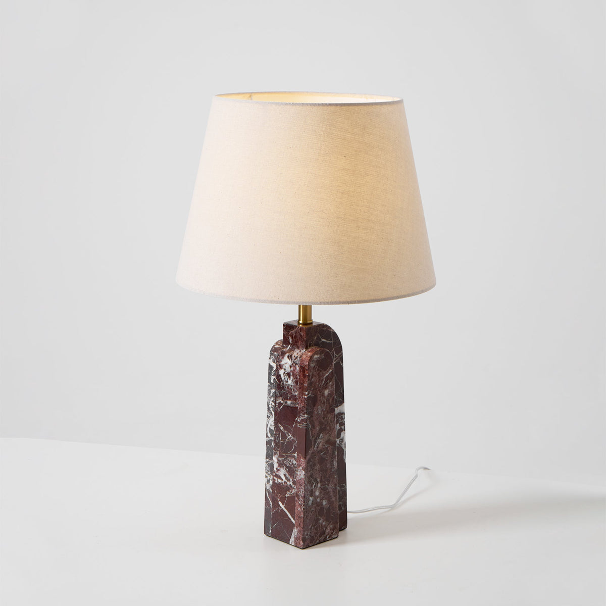 Calivise bordslampa