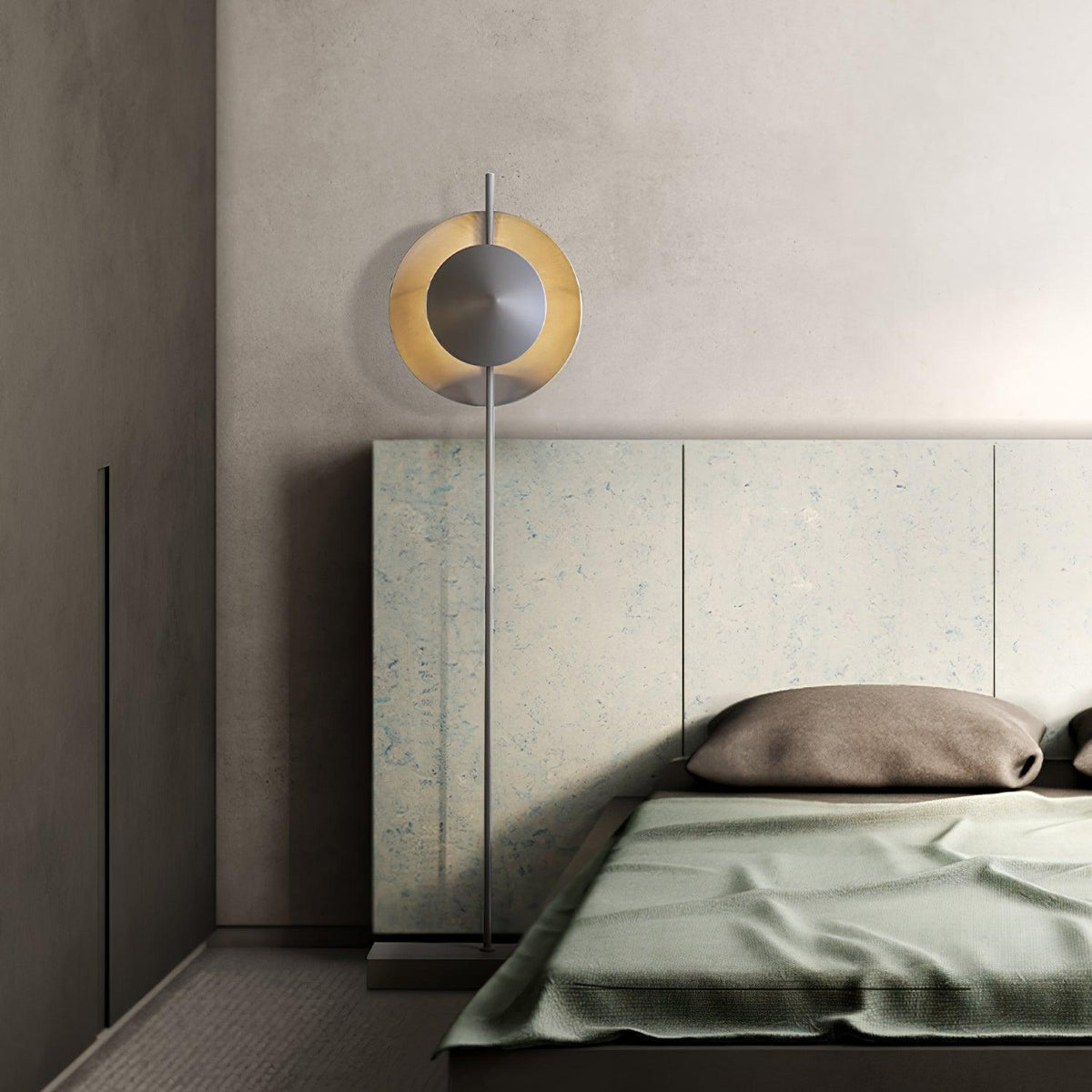 Circalla golvlampa i två toner