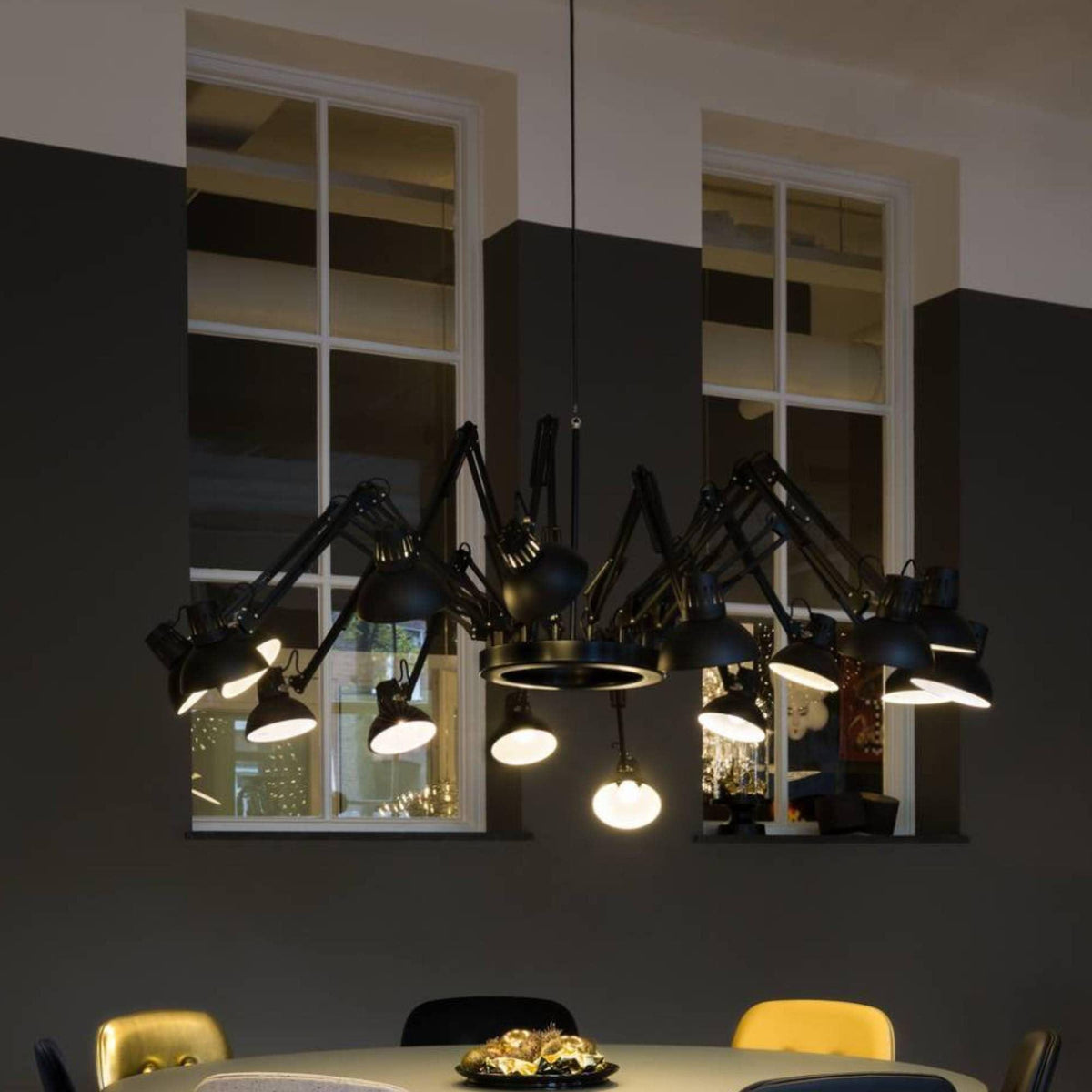 Candeeiro de lustre preto ajustável com vários braços Livenu