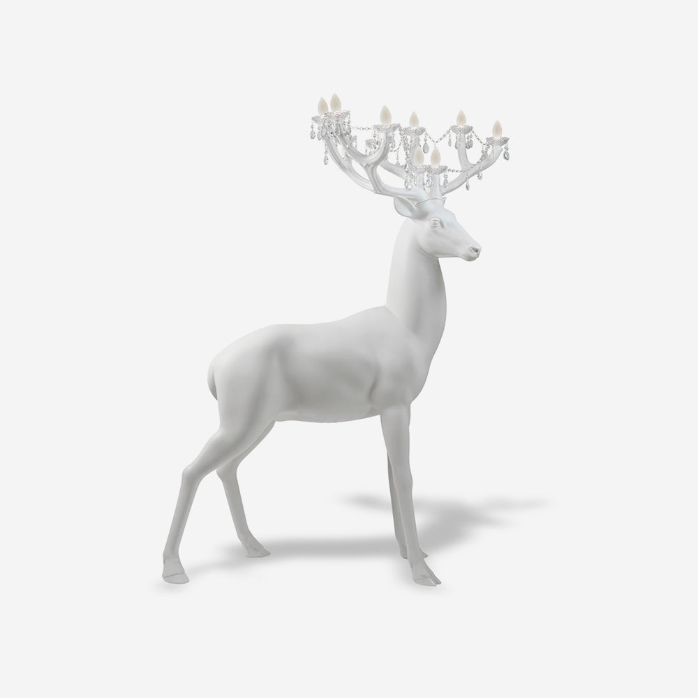 Stag-skulpturgulvlampe