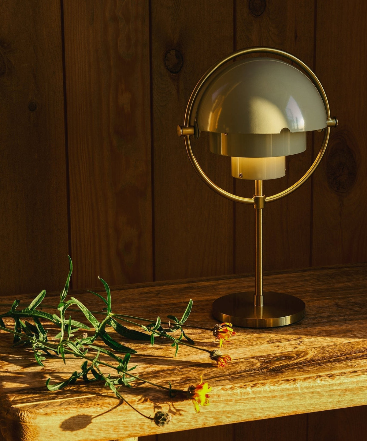 Selanine moderne bordlampe
