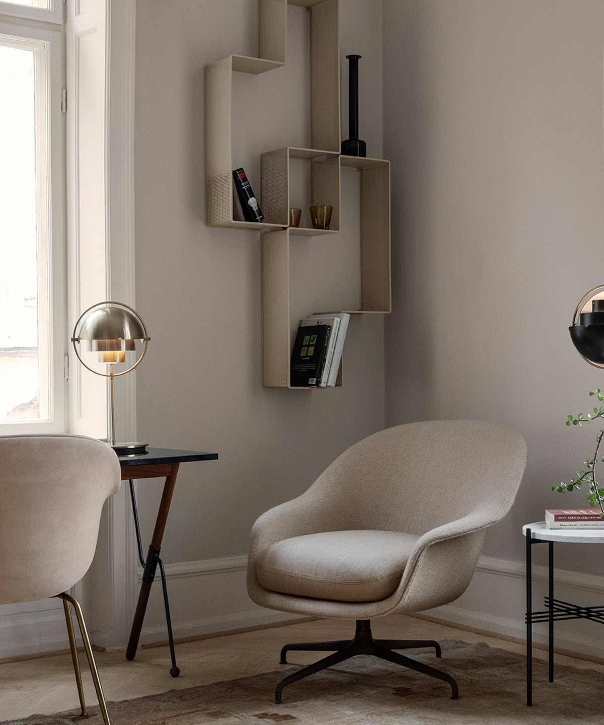 Selanine moderne bordlampe