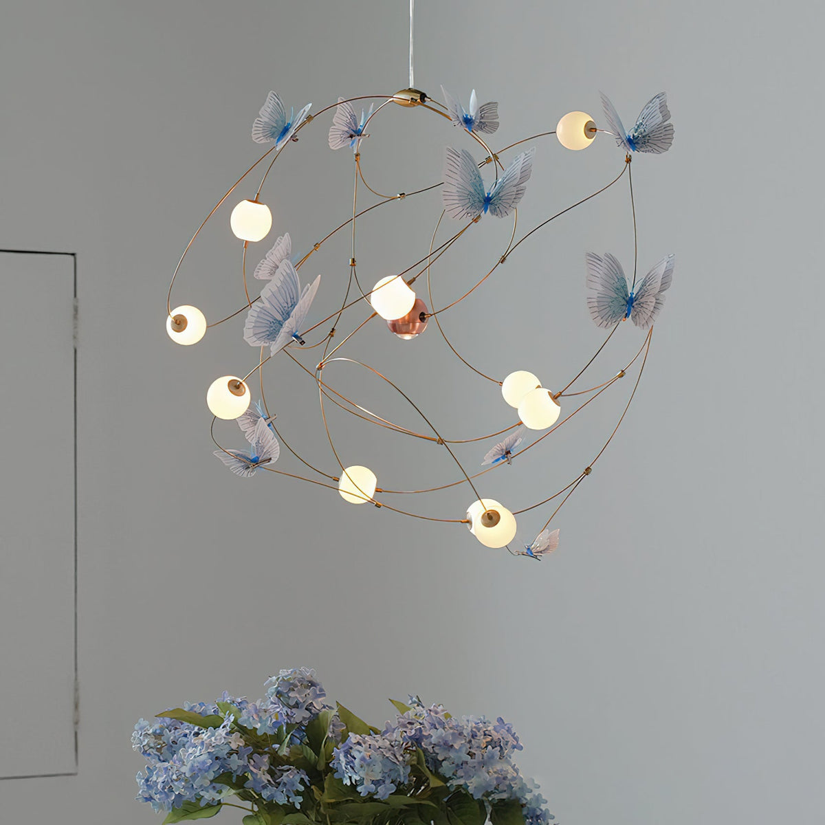 Candeeiro de suspensão Calenira Orbit com borboletas