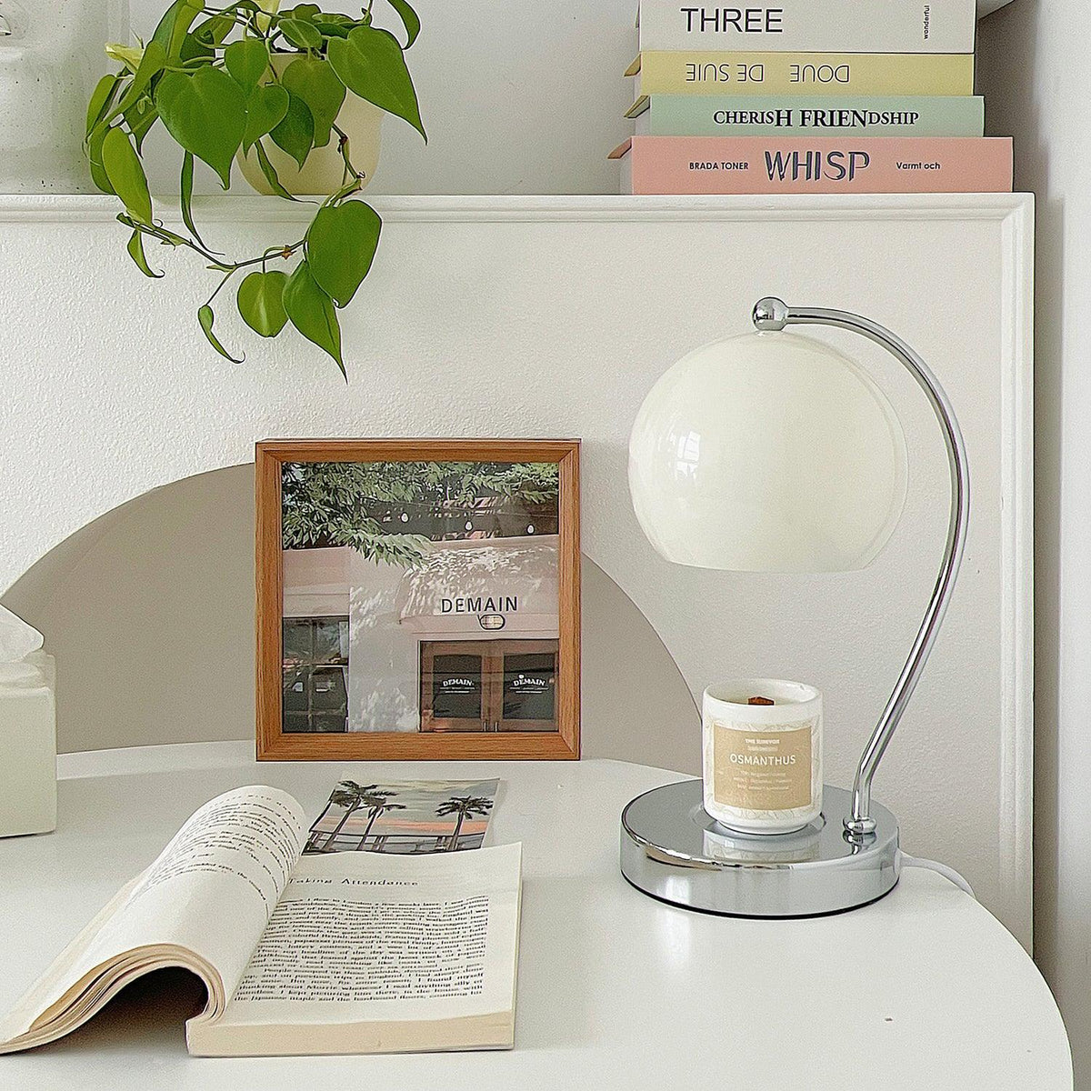 Zephyrce bordslampa i midcentury-modern stil