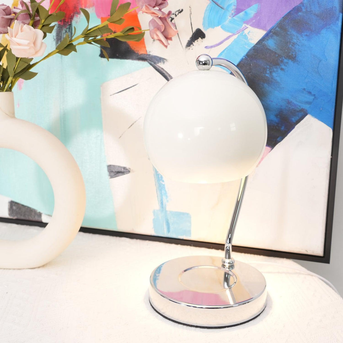 Zephyrce bordslampa i midcentury-modern stil