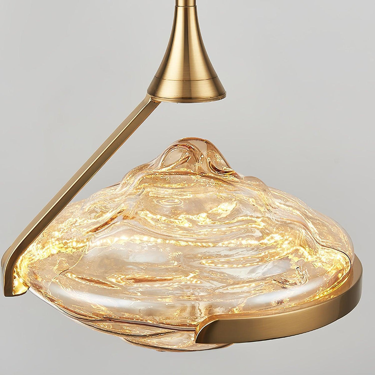 Elyarette pendellampa med diamantkristall