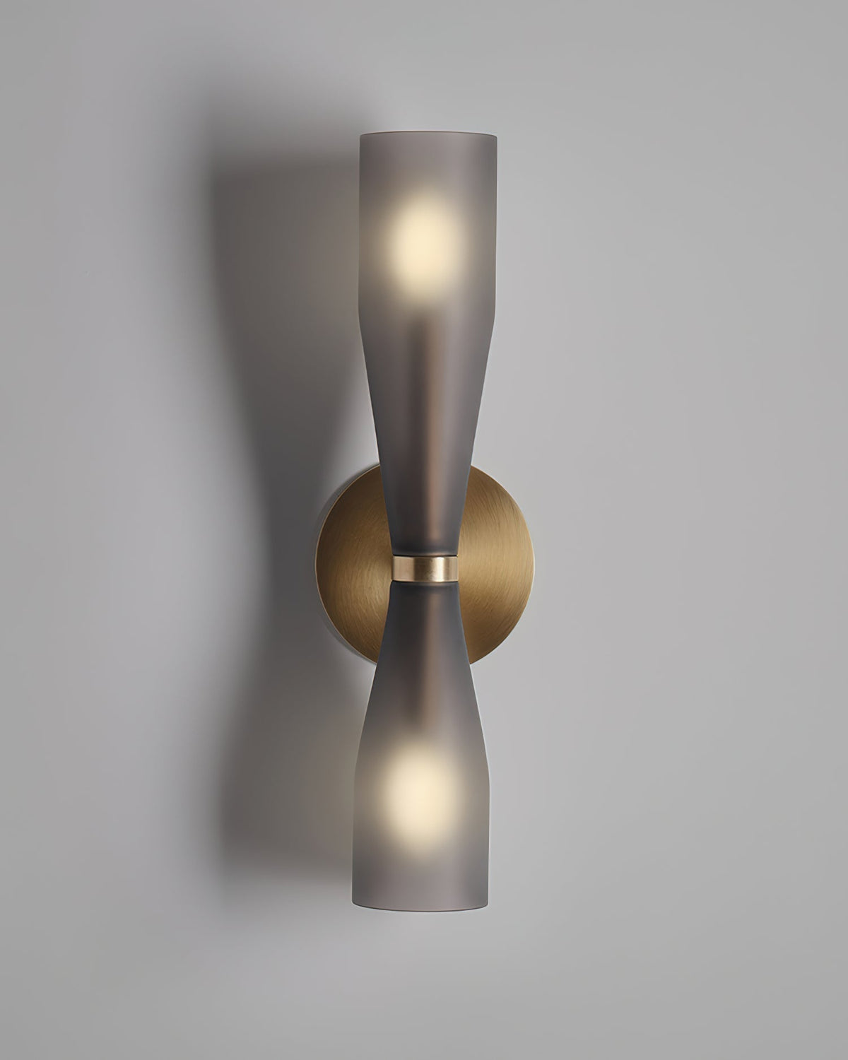 Sasha Wall Lamp