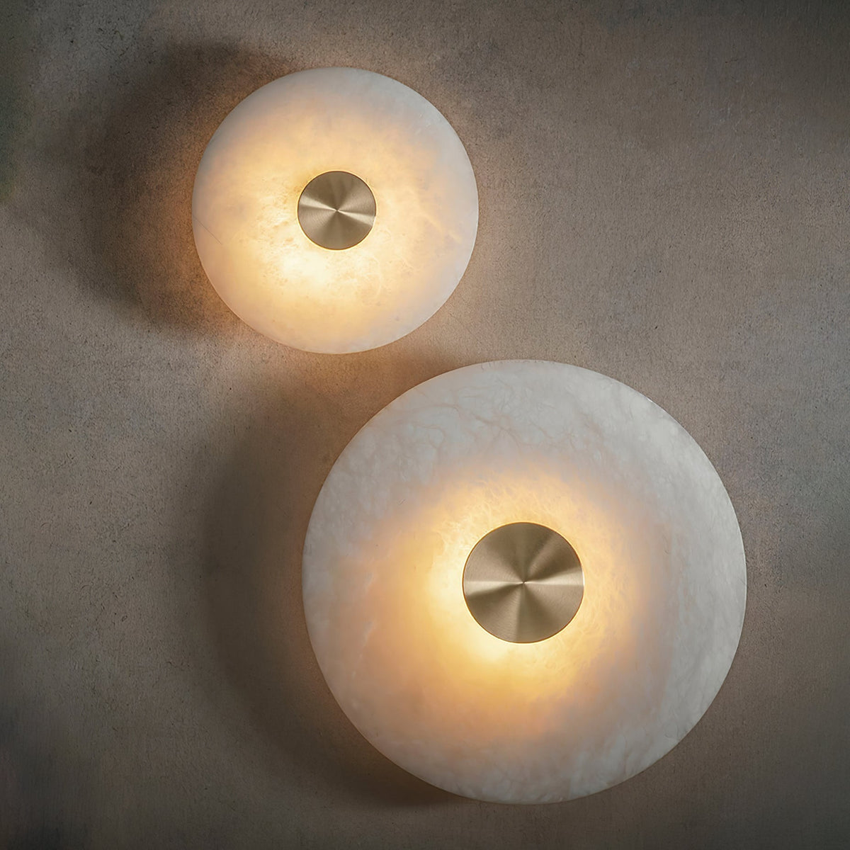 Selina minimalistisk taklampa i alabaster