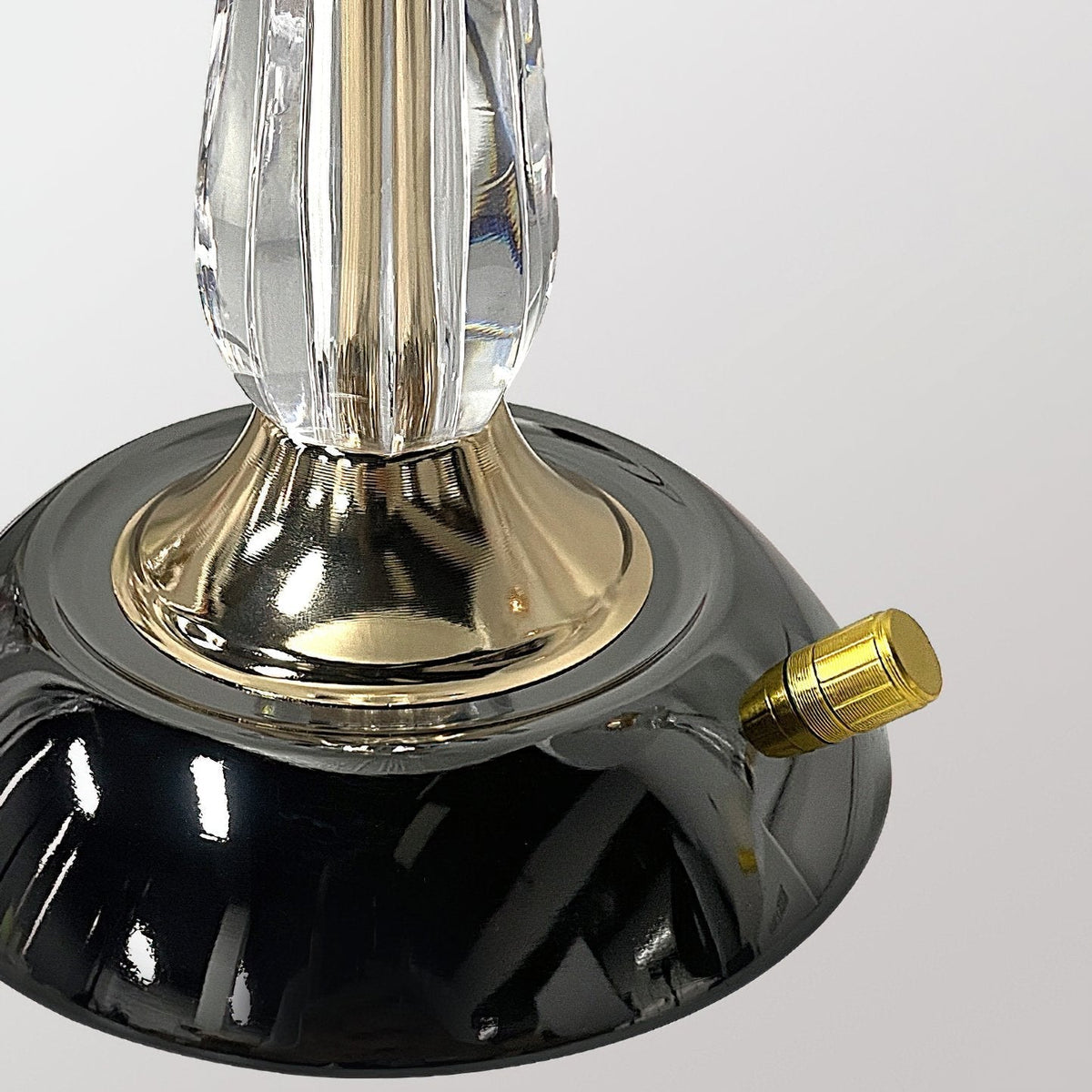 Belle välvd bordslampa i glas
