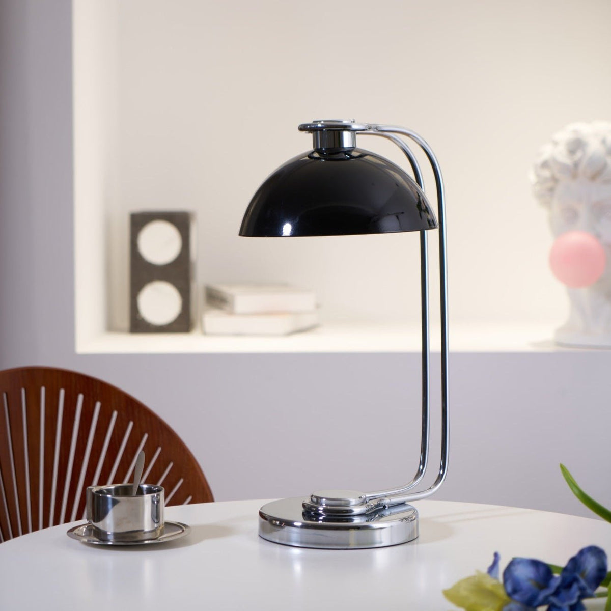 Candeeiro de mesa contemporâneo em acrílico Lucanella