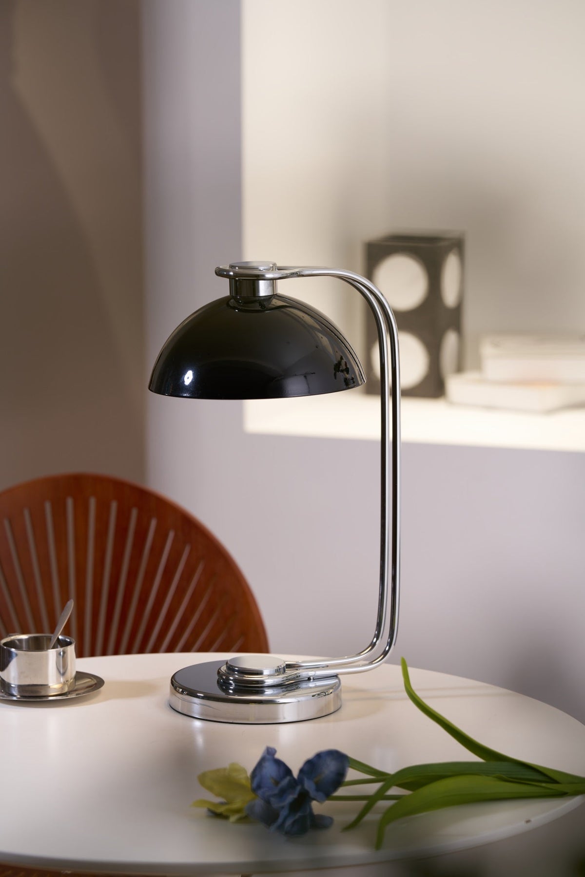 Candeeiro de mesa contemporâneo em acrílico Lucanella