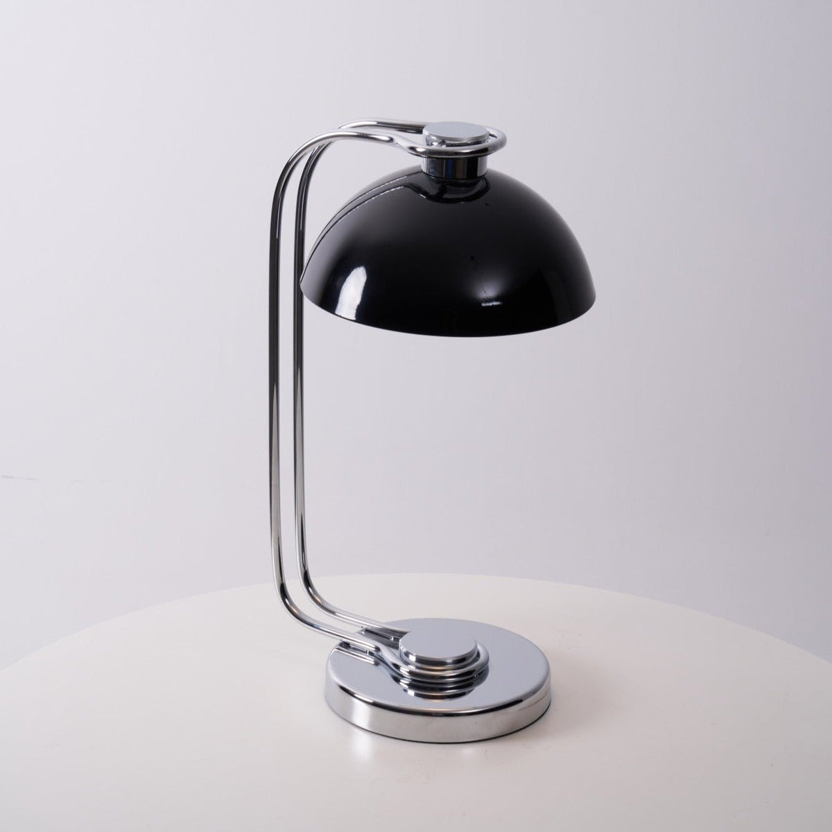 Candeeiro de mesa contemporâneo em acrílico Lucanella