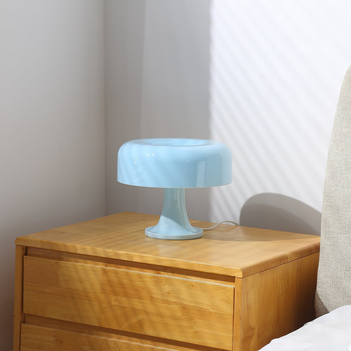 Elaania Table Lamp