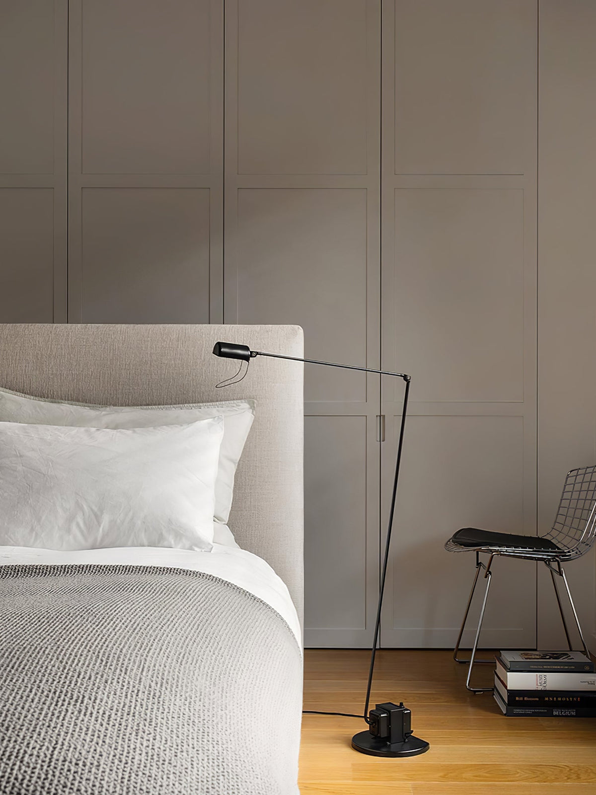 Nerilux justerbar gulvlampe