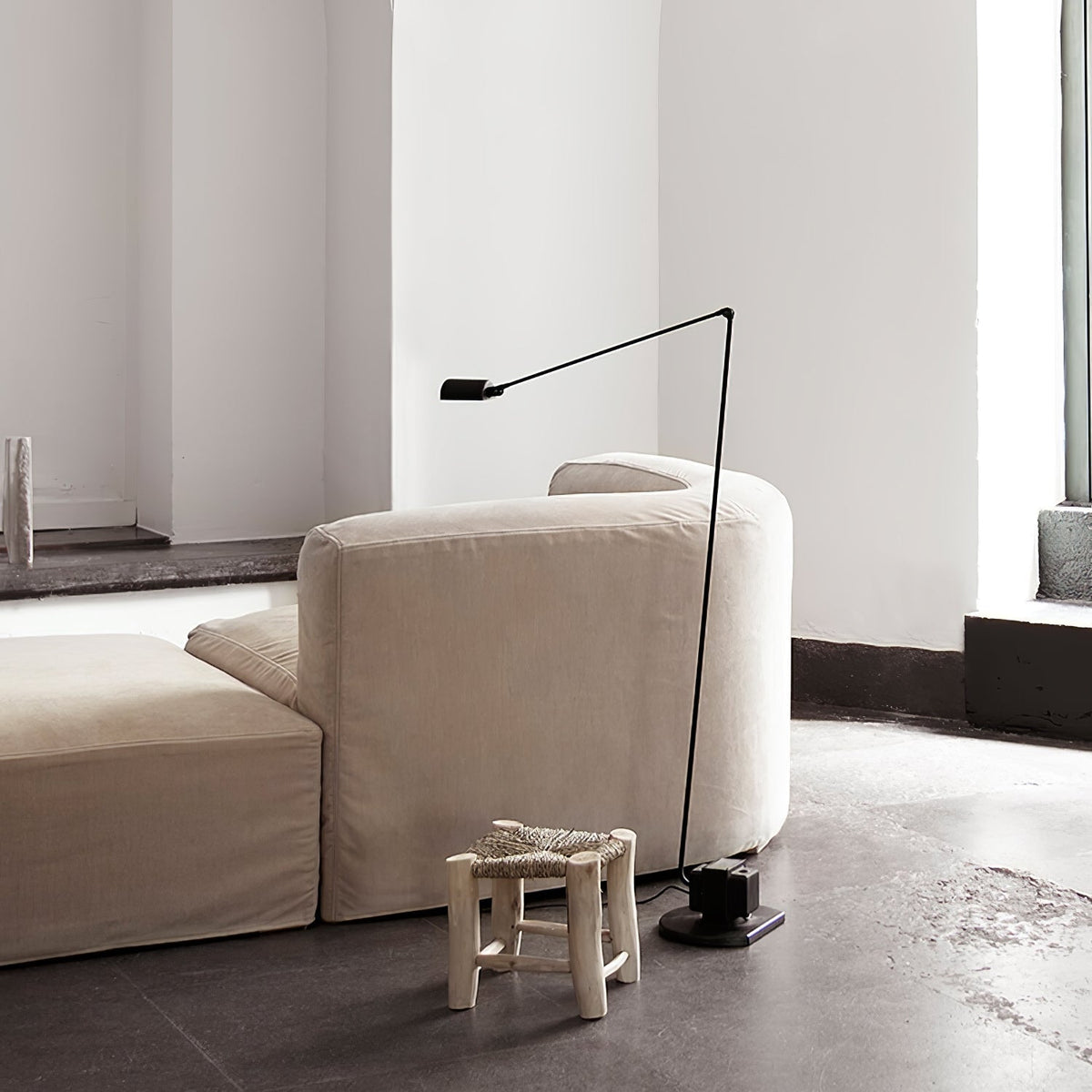 Nerilux justerbar gulvlampe