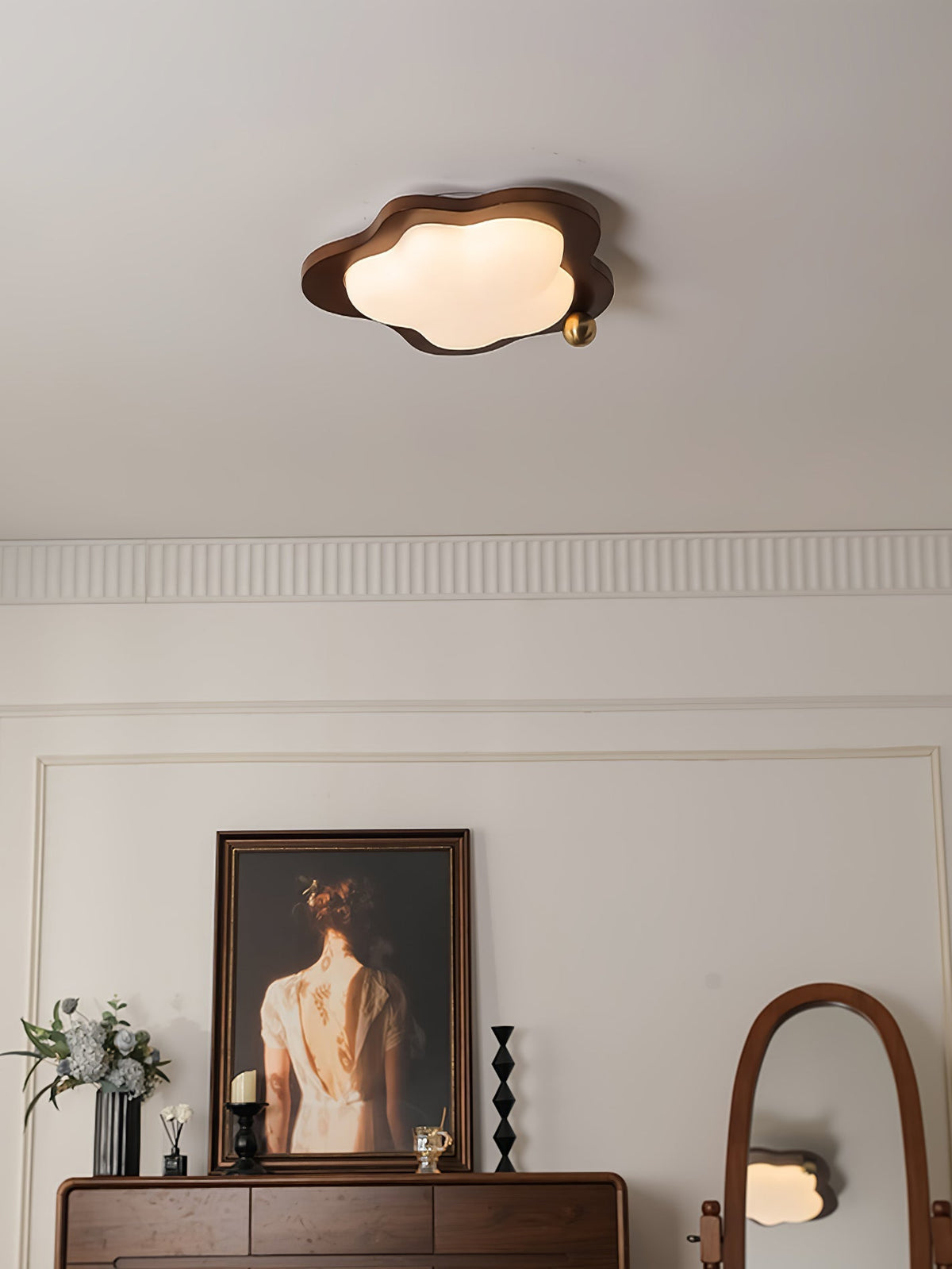 Ivaren eksklusiv nordisk kunstnerisk loftslampe i træ