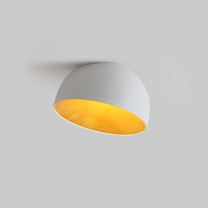 Coda loftlampe med kuppel i træ, minimalistisk
