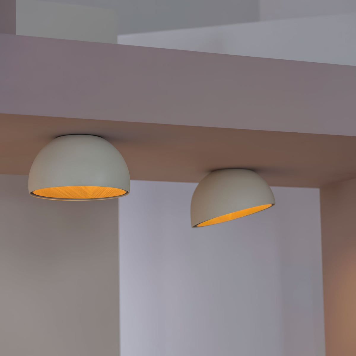 Coda loftlampe med kuppel i træ, minimalistisk