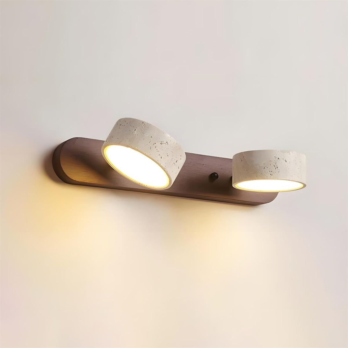 Oreleina vägglampa