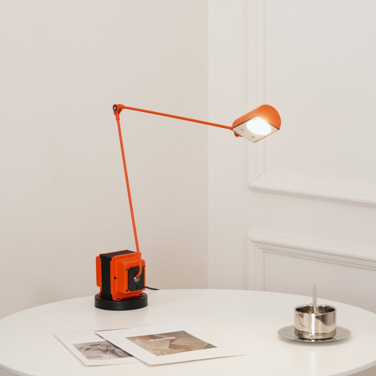 Orvyn minimalistisk bordlampe