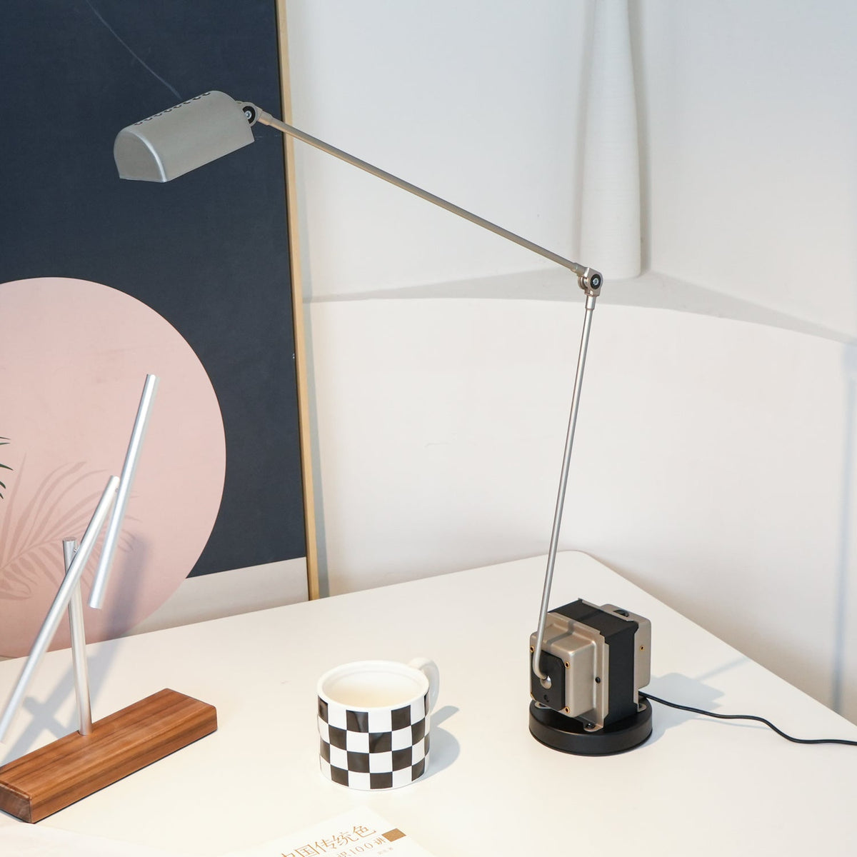 Orvyn minimalistisk bordlampe