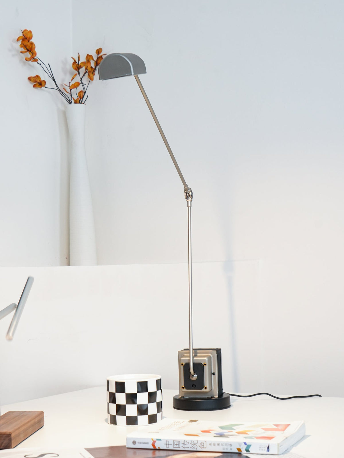 Orvyn minimalistisk bordlampe