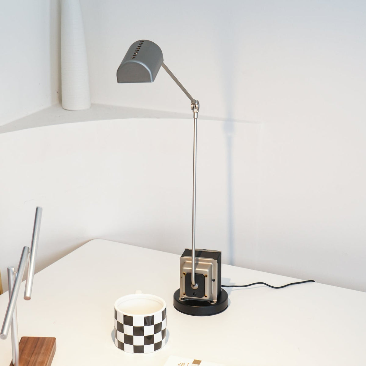 Orvyn minimalistisk bordlampe