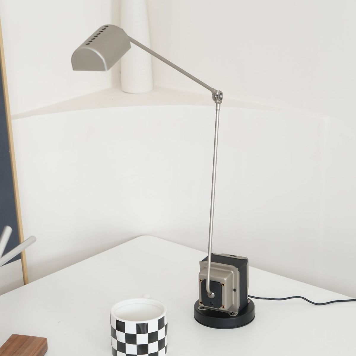 Orvyn minimalistisk bordlampe