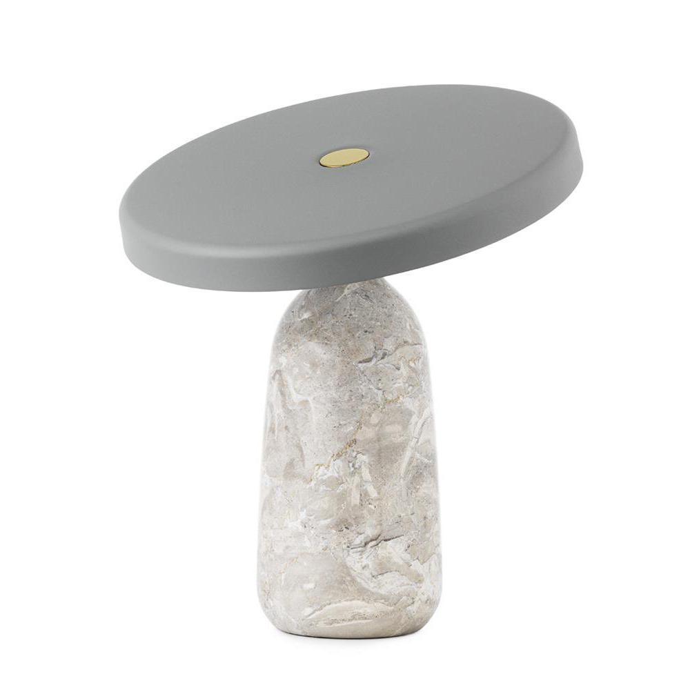 Astrian minimalistisk marmorbordlampe