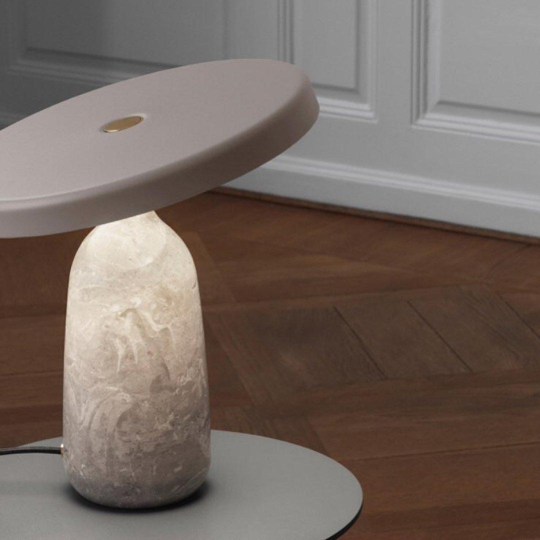 Astrian minimalistisk marmorbordlampe