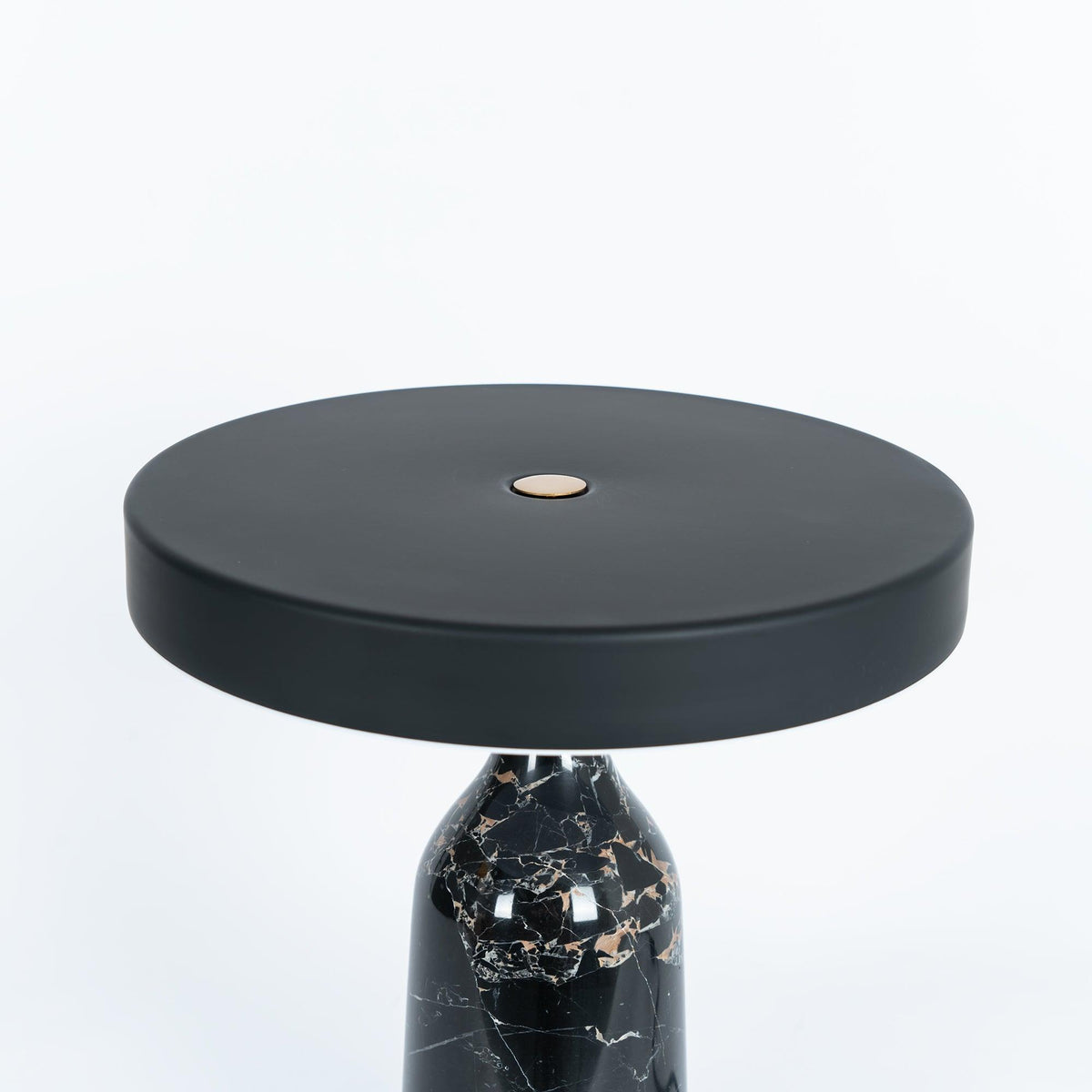 Astrian minimalistisk marmorbordlampe