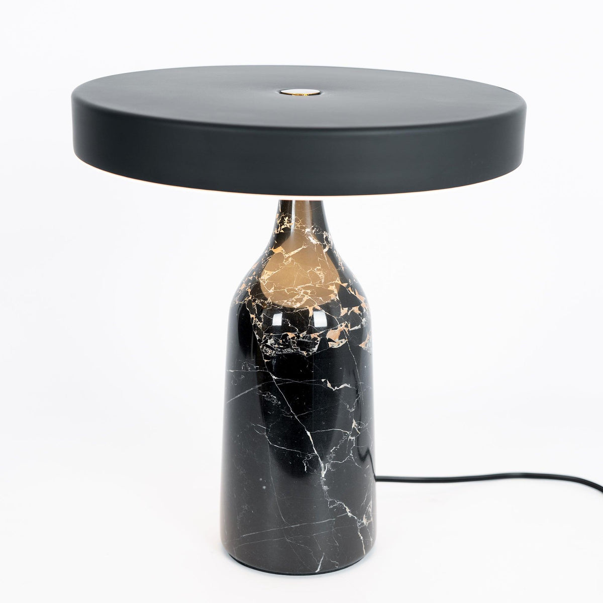 Astrian minimalistisk marmorbordlampe