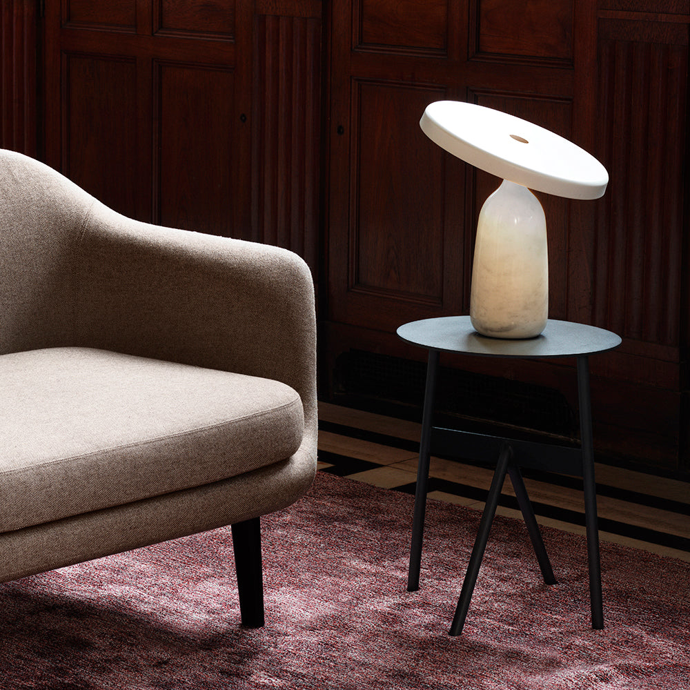 Astrian minimalistisk marmorbordlampe