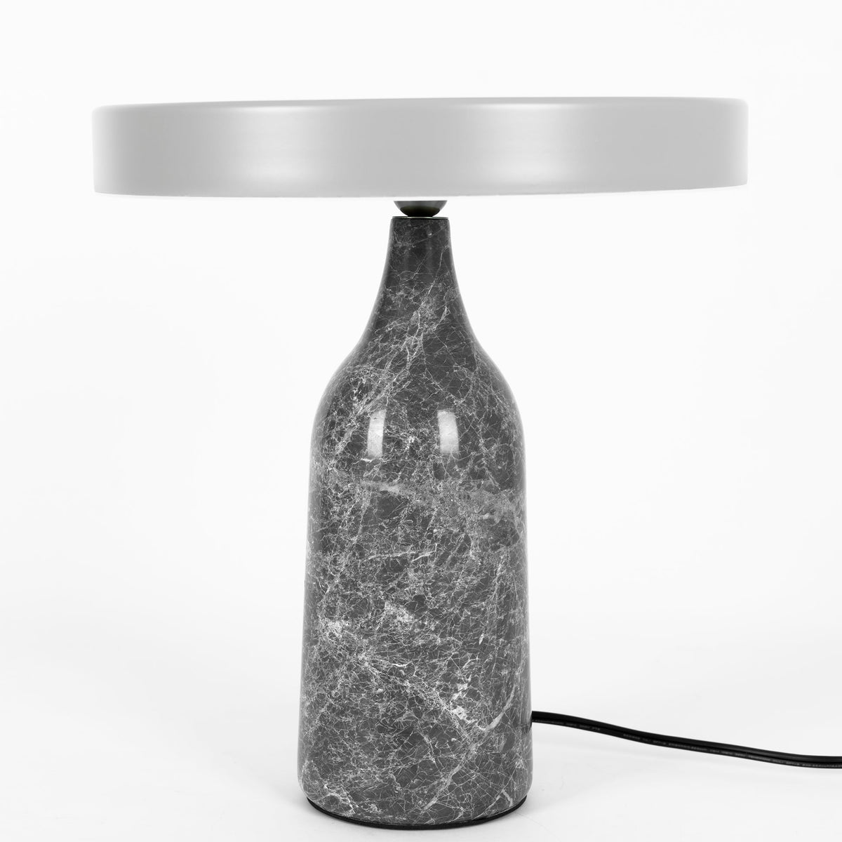 Astrian minimalistisk marmorbordlampe