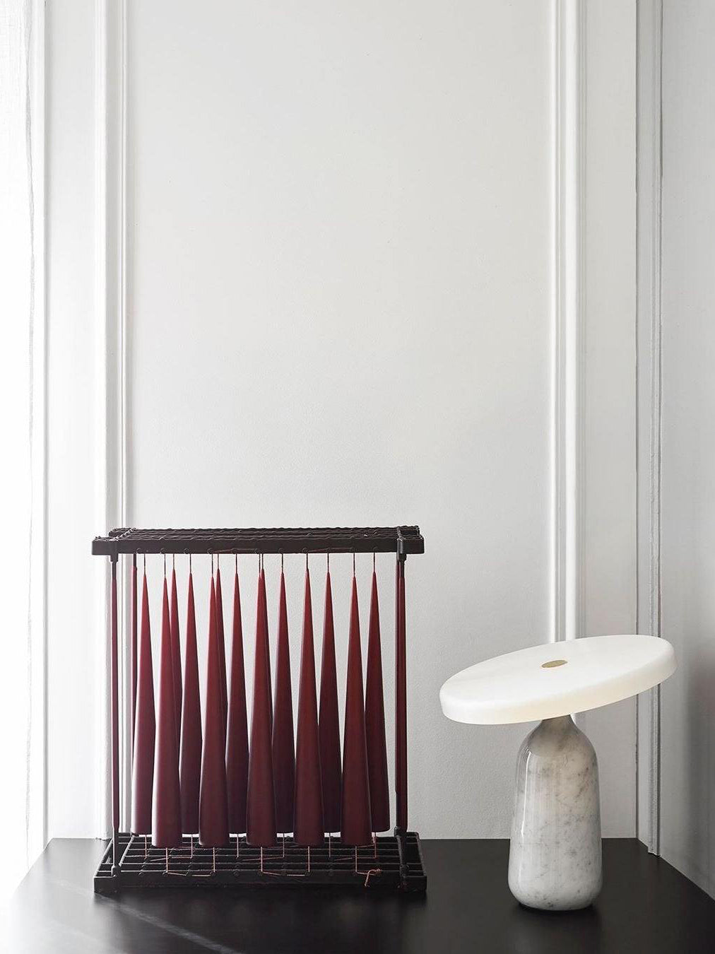 Astrian minimalistisk marmorbordlampe