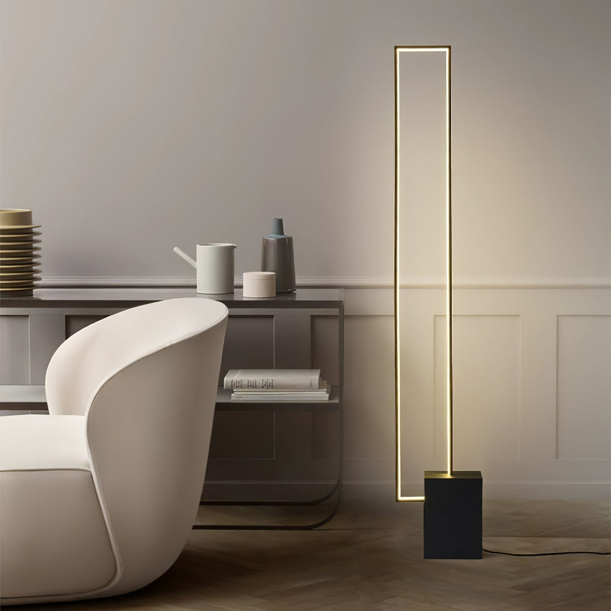 Keloza gulvlampe i aluminium