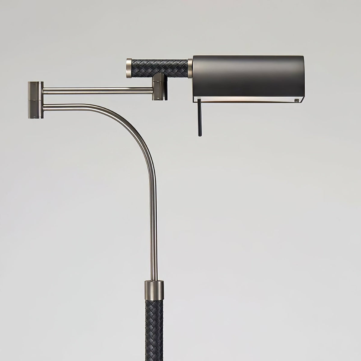 Bane svart golvlampa i läder