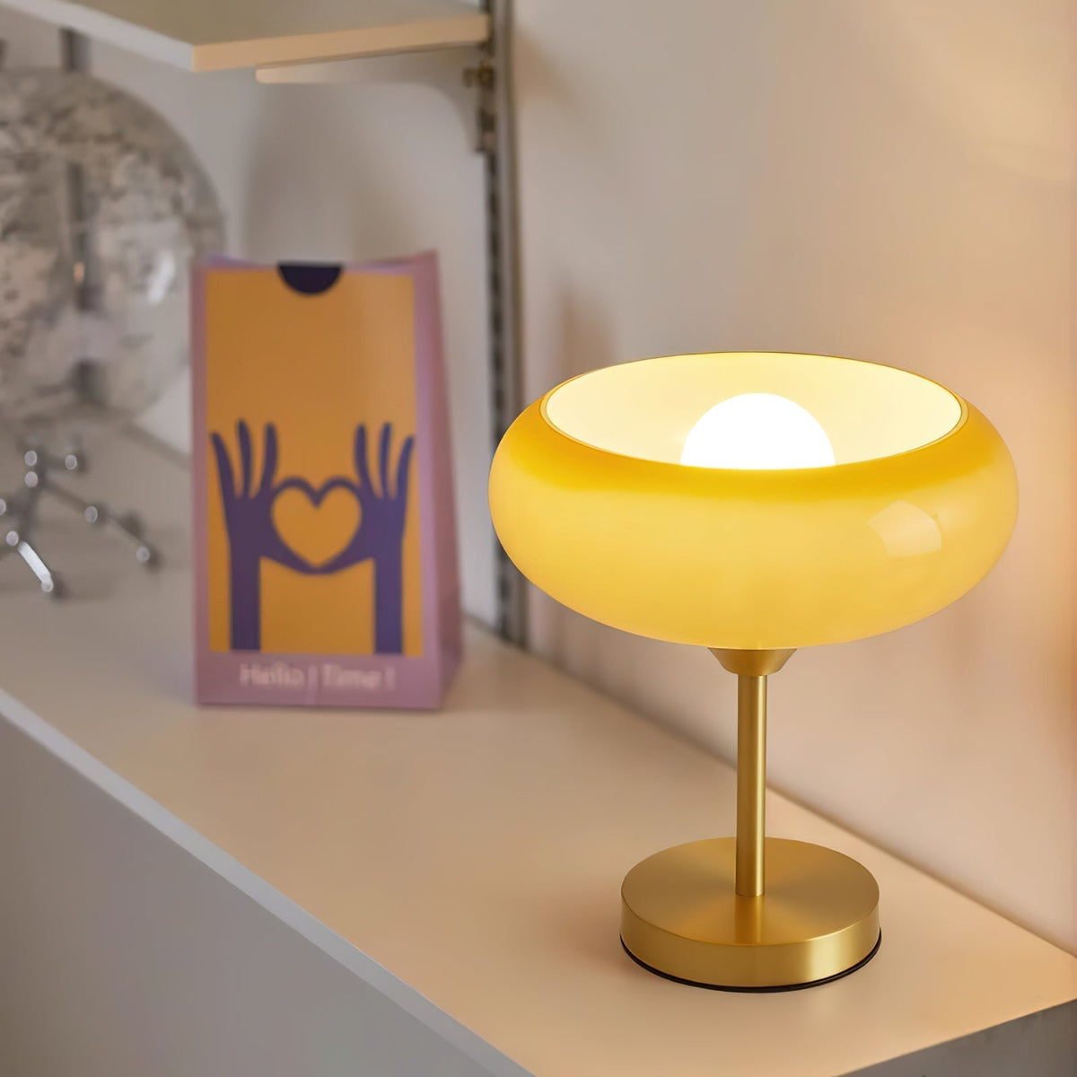 Saffron-bordlampe