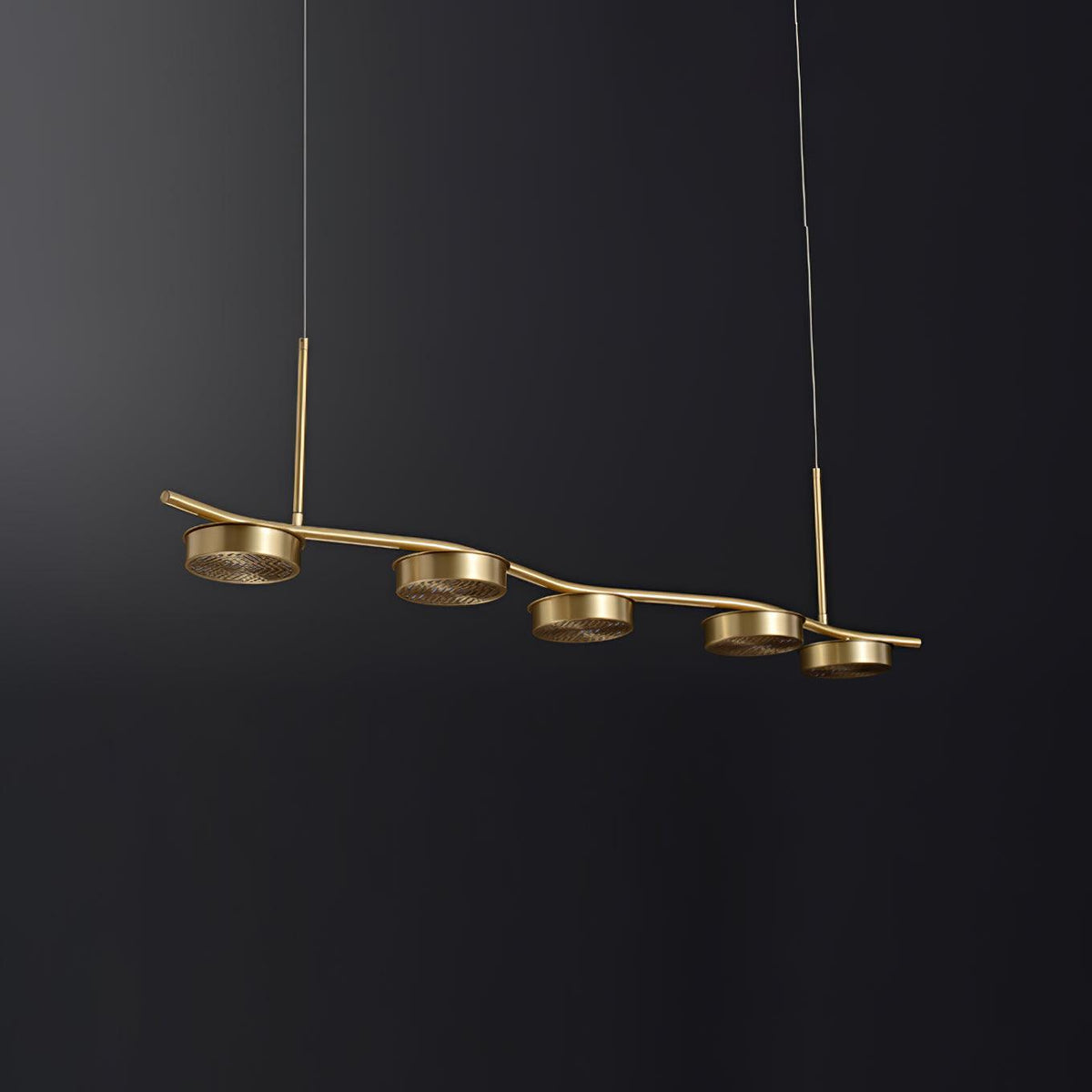 Candeeiro de teto elegante de latão Aureus